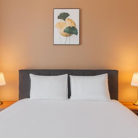 Warm Flat Daire Oradea Dış mekan fotoğraf